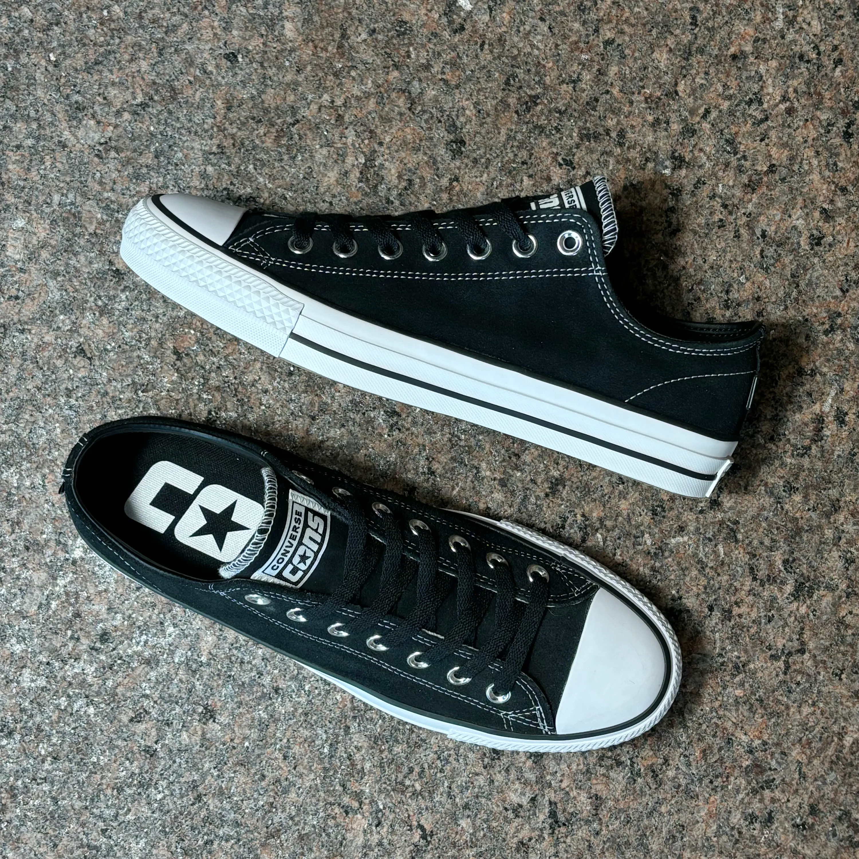 CONS CTAS PRO - BLACK/WHITE