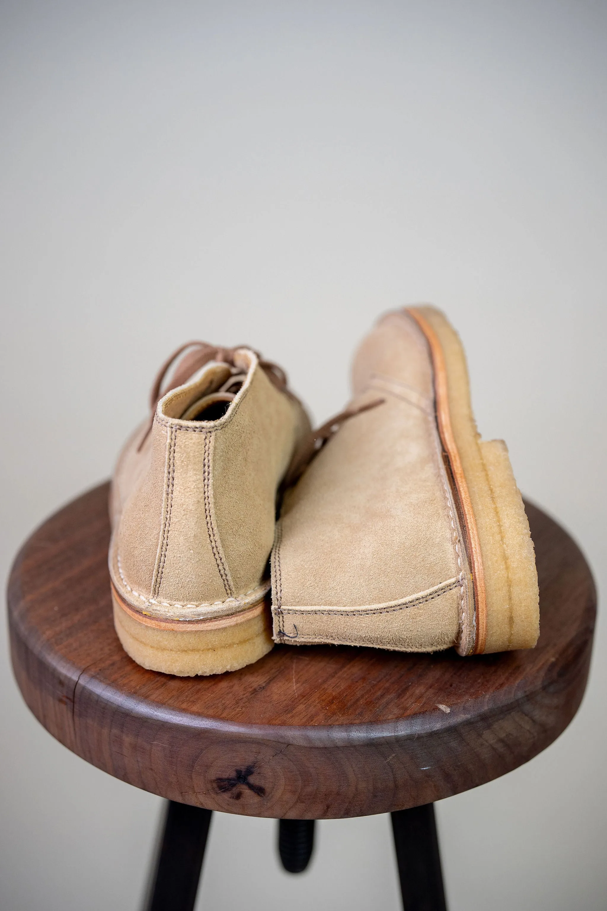 John Lofgren Military Desert Boots - Japanese Suede Sand