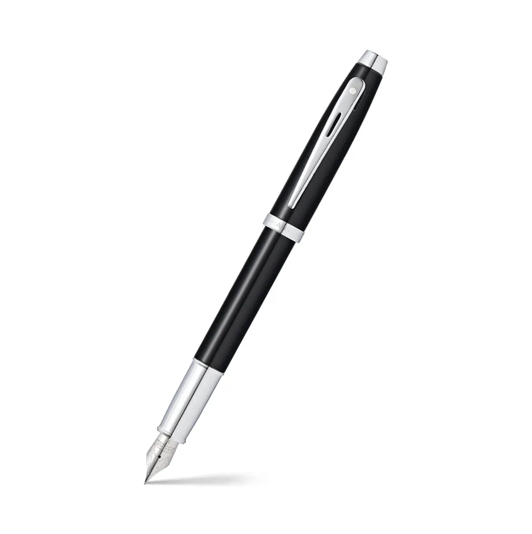 Sheaffer® 100 Glossy Black Lacquer Fountain Pen