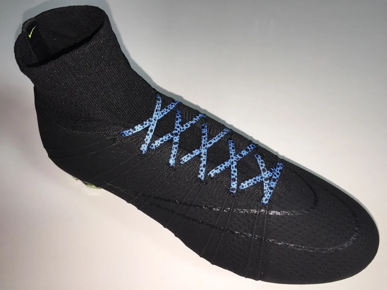 SR4U Laces Light Blue Premium