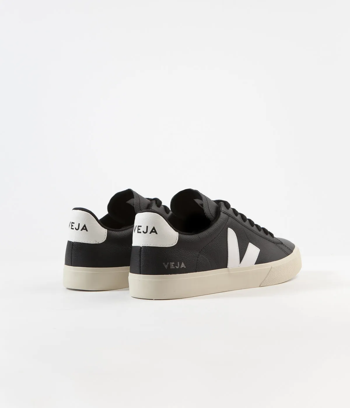 Veja Campo ChromeFree Shoes - Black / White