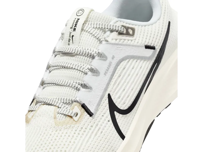 Women's Nike Air Zoom Pegasus 40 - Everyday Trainer